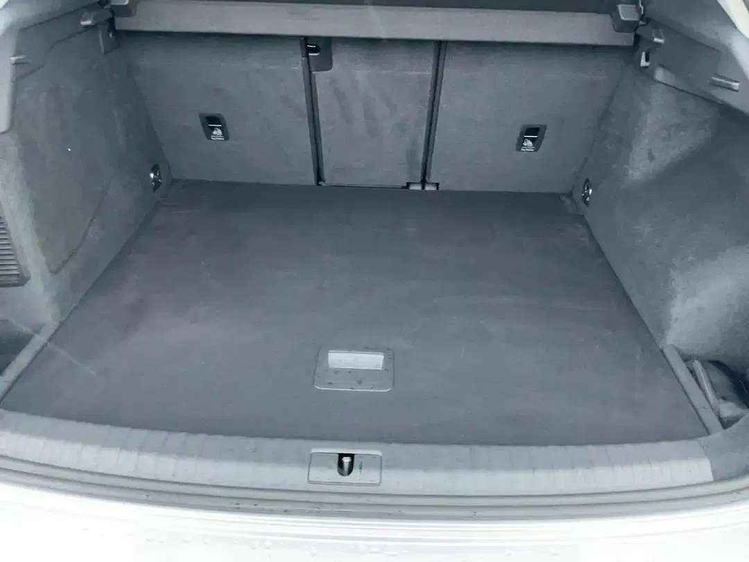 Audi Q3 45 TFSI e - Thumbnail 14
