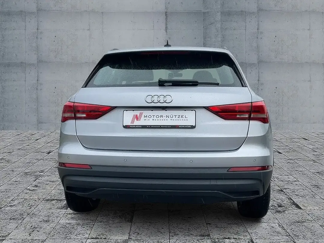 Audi Q3 45 TFSI e - Thumbnail 5