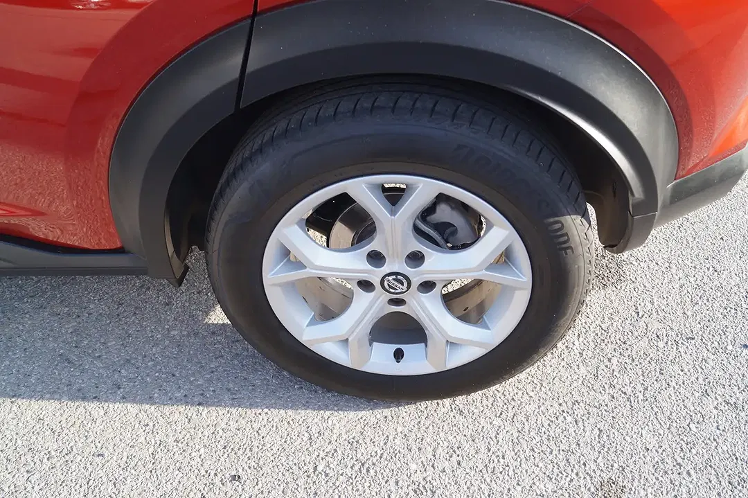 Nissan Juke N-Connecta - Thumbnail 5