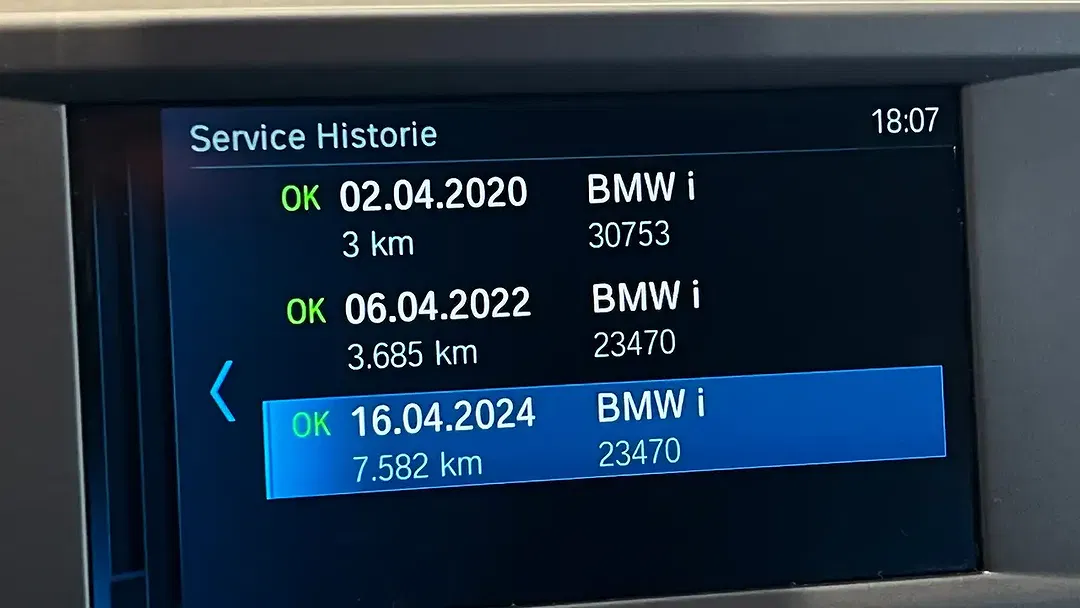 BMW i3 - Thumbnail 7