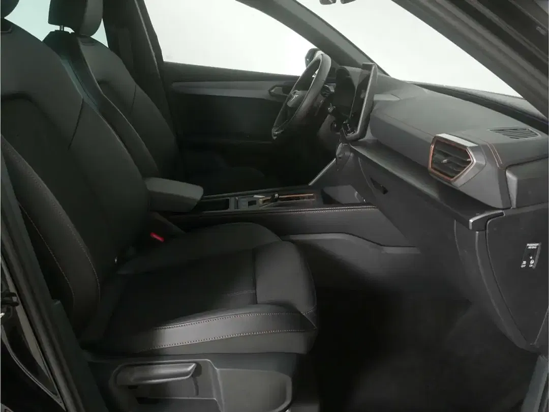 CUPRA Leon 1.5 eTSI Sportstourer - Thumbnail 13