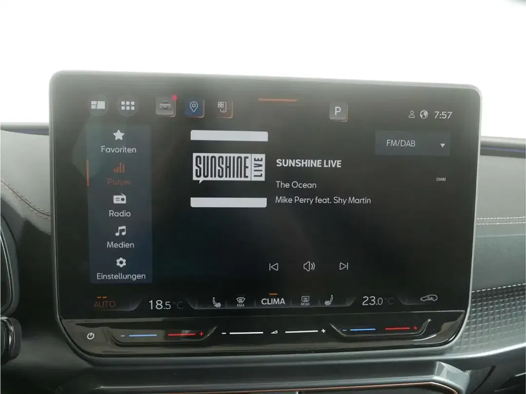 CUPRA Leon 1.5 eTSI Sportstourer - Thumbnail 24