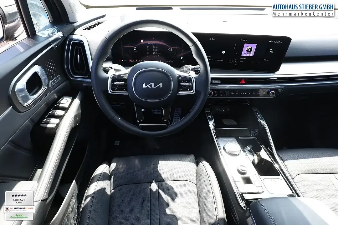 Kia Sorento 4WD - Thumbnail 7