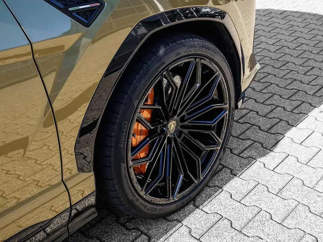Lamborghini Urus SE - Thumbnail 11