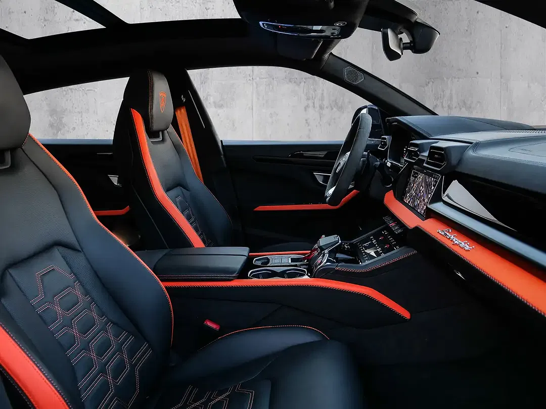 Lamborghini Urus SE - Thumbnail 6