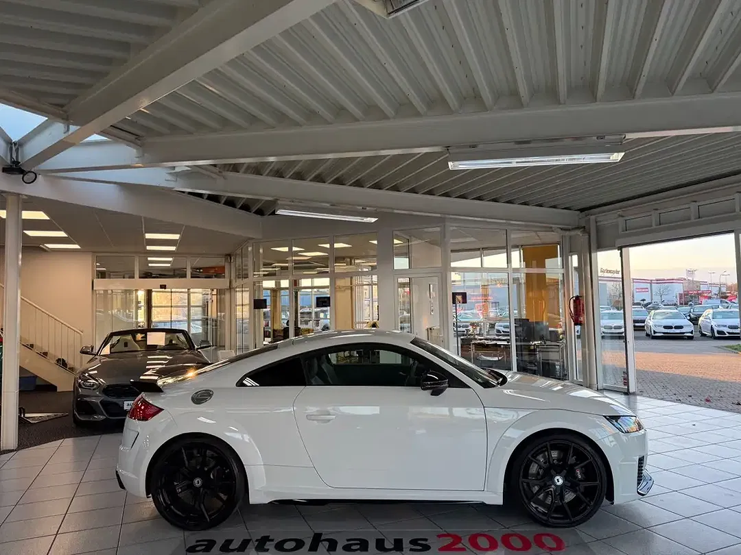 Audi TT RS 2.5 TFSI quattro Coupe - foto 2