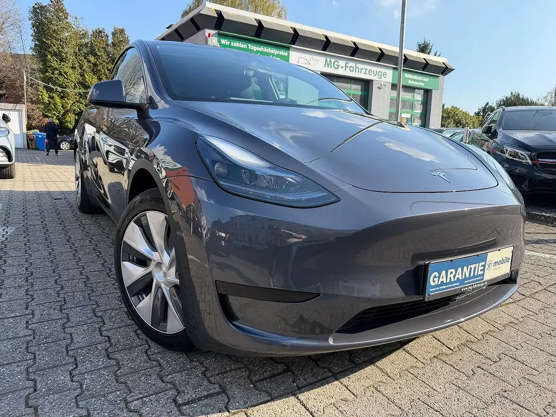 Tesla Model Y RWD Premium - Afbeelding 1