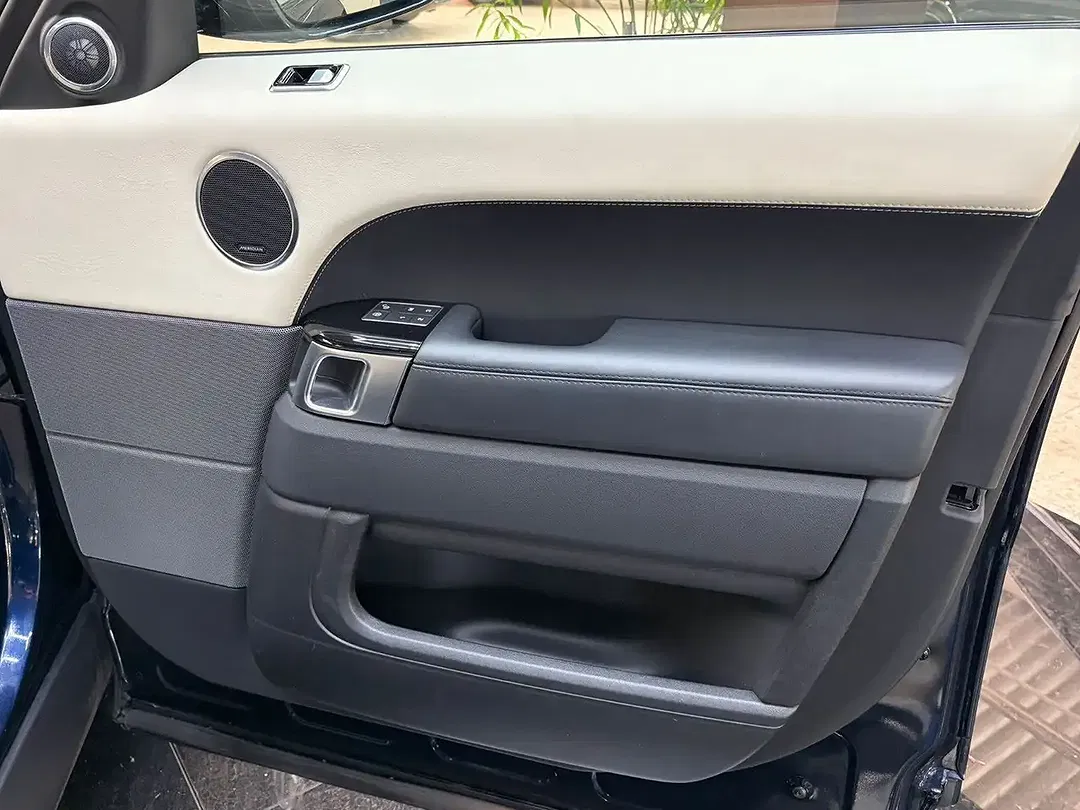 Land Rover Range Rover Sport HSE Dynamic - Thumbnail 14