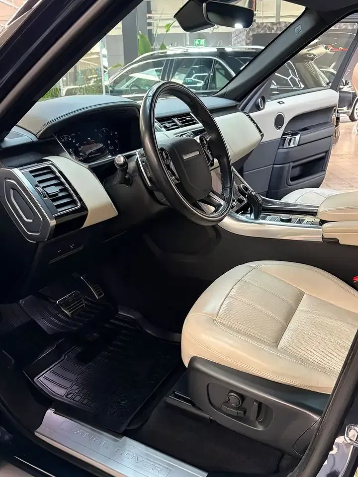 Land Rover Range Rover Sport HSE Dynamic - Thumbnail 9