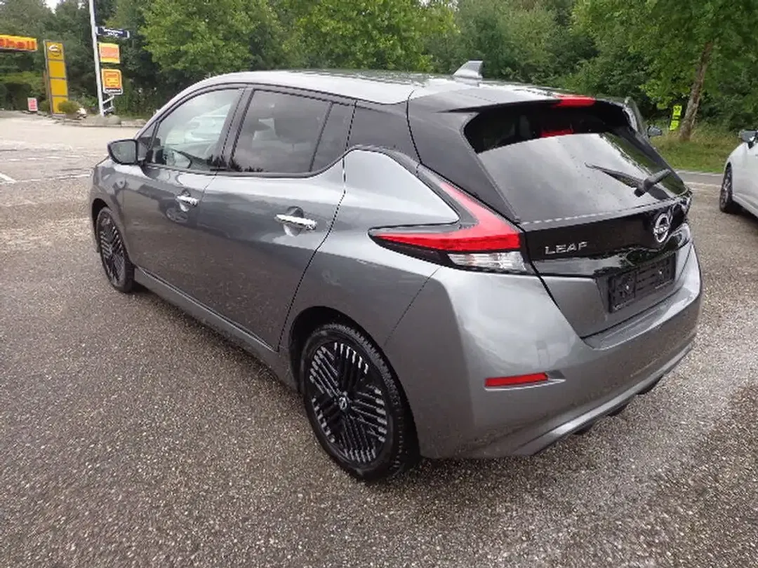 Nissan Leaf N-Connecta - Thumbnail 3