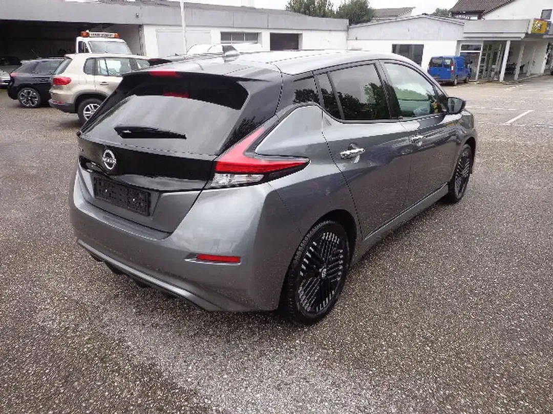 Nissan Leaf N-Connecta - Thumbnail 6