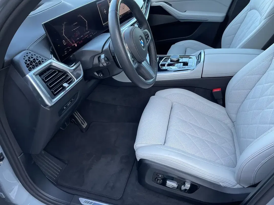 BMW X5 xDrive M - Thumbnail 10