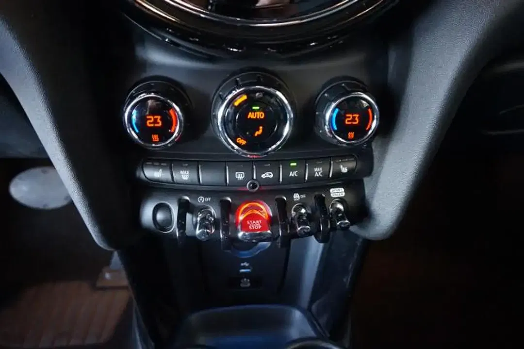 MINI Cooper 1.5 - Thumbnail 12