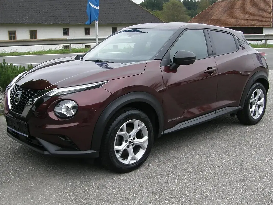 Nissan Juke N-Connecta - Thumbnail 3