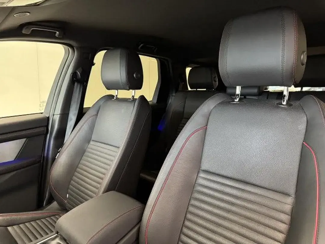 Land Rover Discovery P250 Sport SE - Thumbnail 10