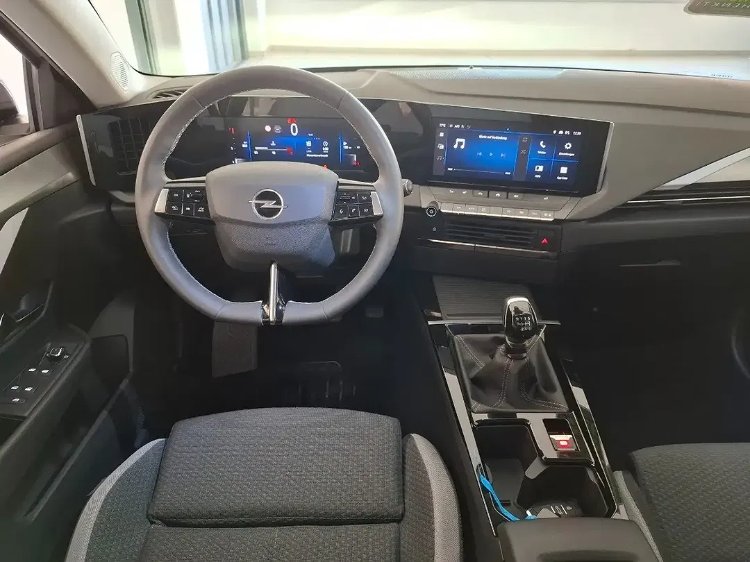 Opel Astra 1.2 Turbo Enjoy - Thumbnail 9