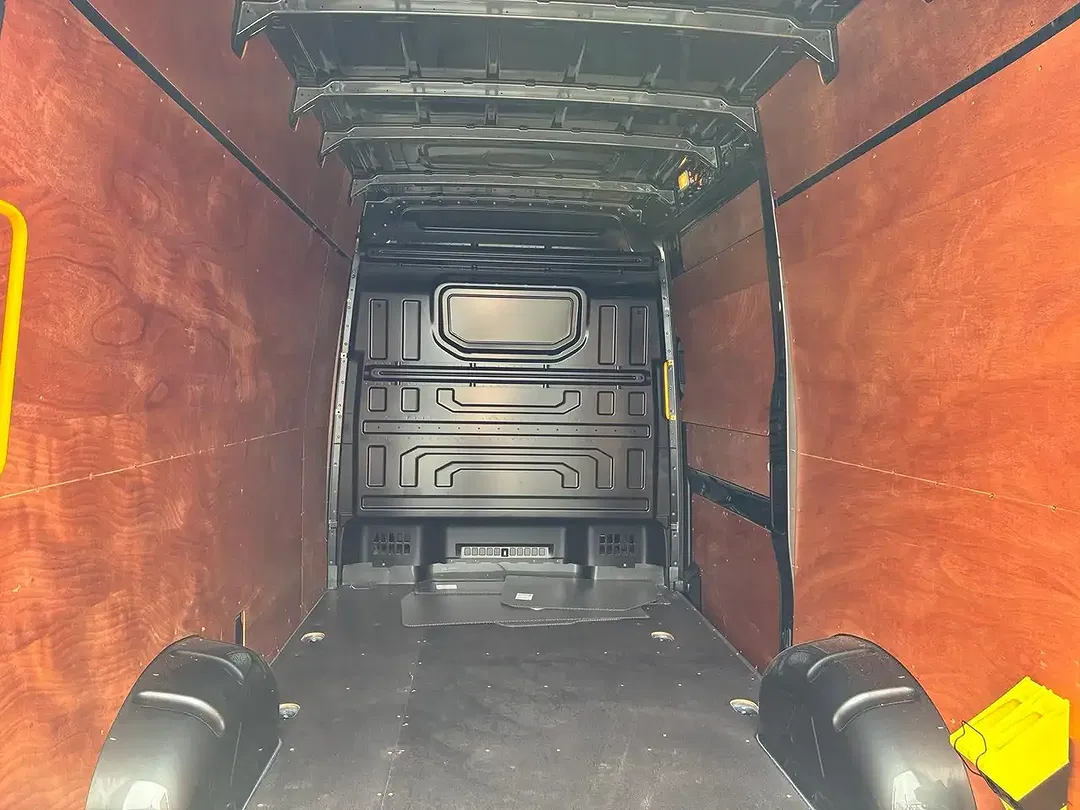 Volkswagen Crafter TDI 270 L3H3 hoog dak - Thumbnail 9