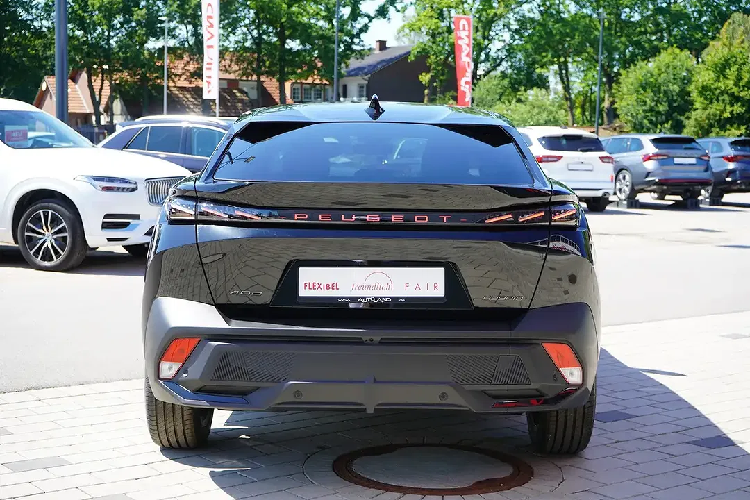 Peugeot 408 145 AUT Hybrid GT Exclusive - Thumbnail 4