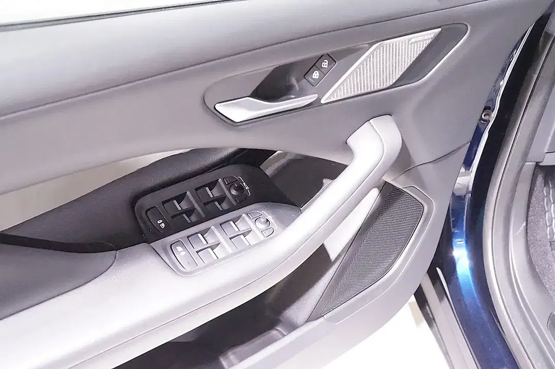 Jaguar I-Pace EV 4x4 Edition - Thumbnail 17