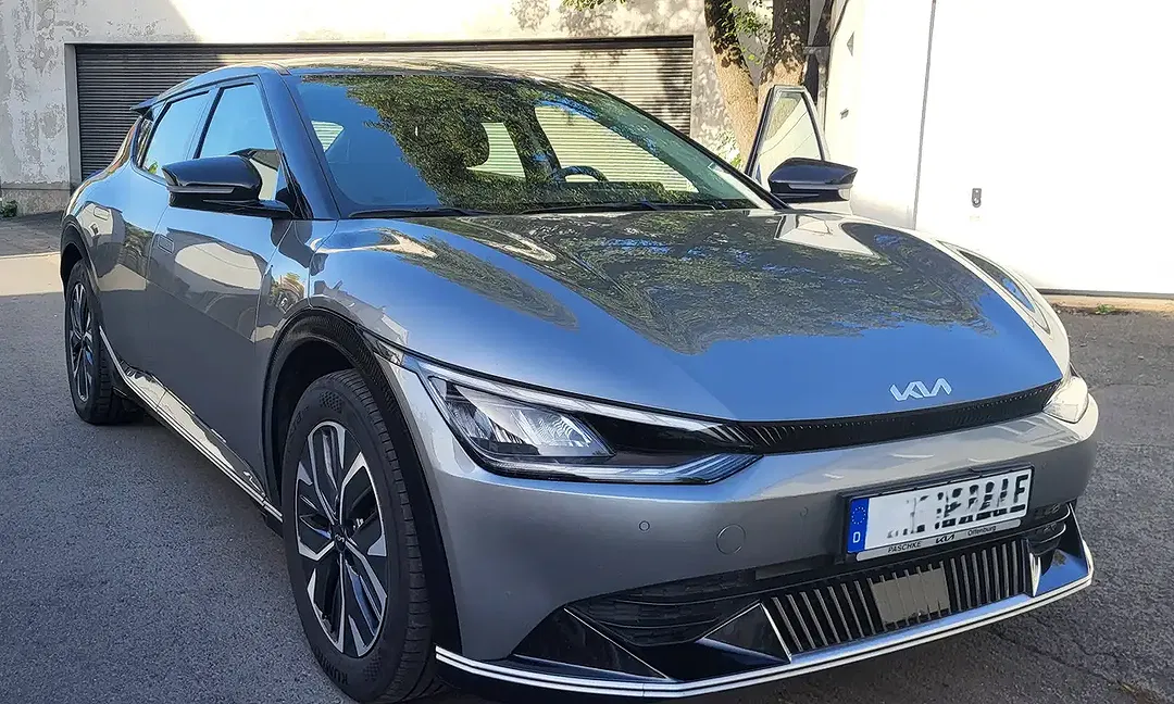 Kia EV6 - foto 1