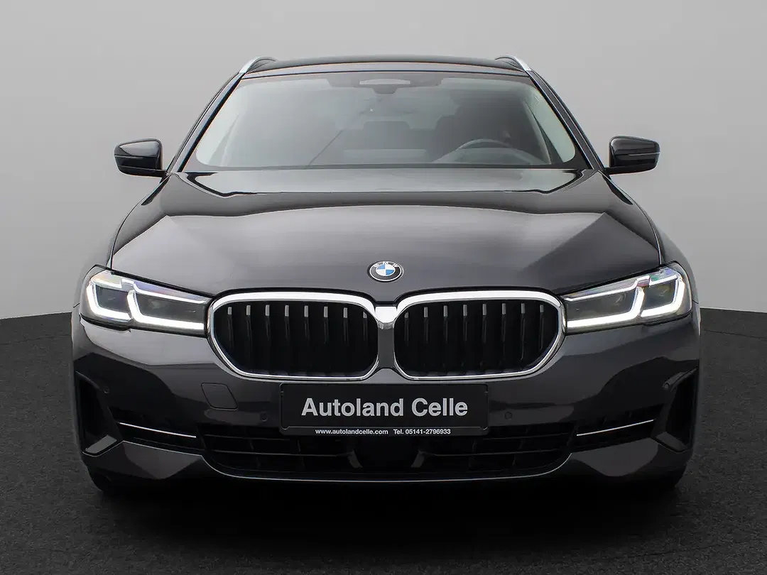 BMW 530 Sport - Thumbnail 1