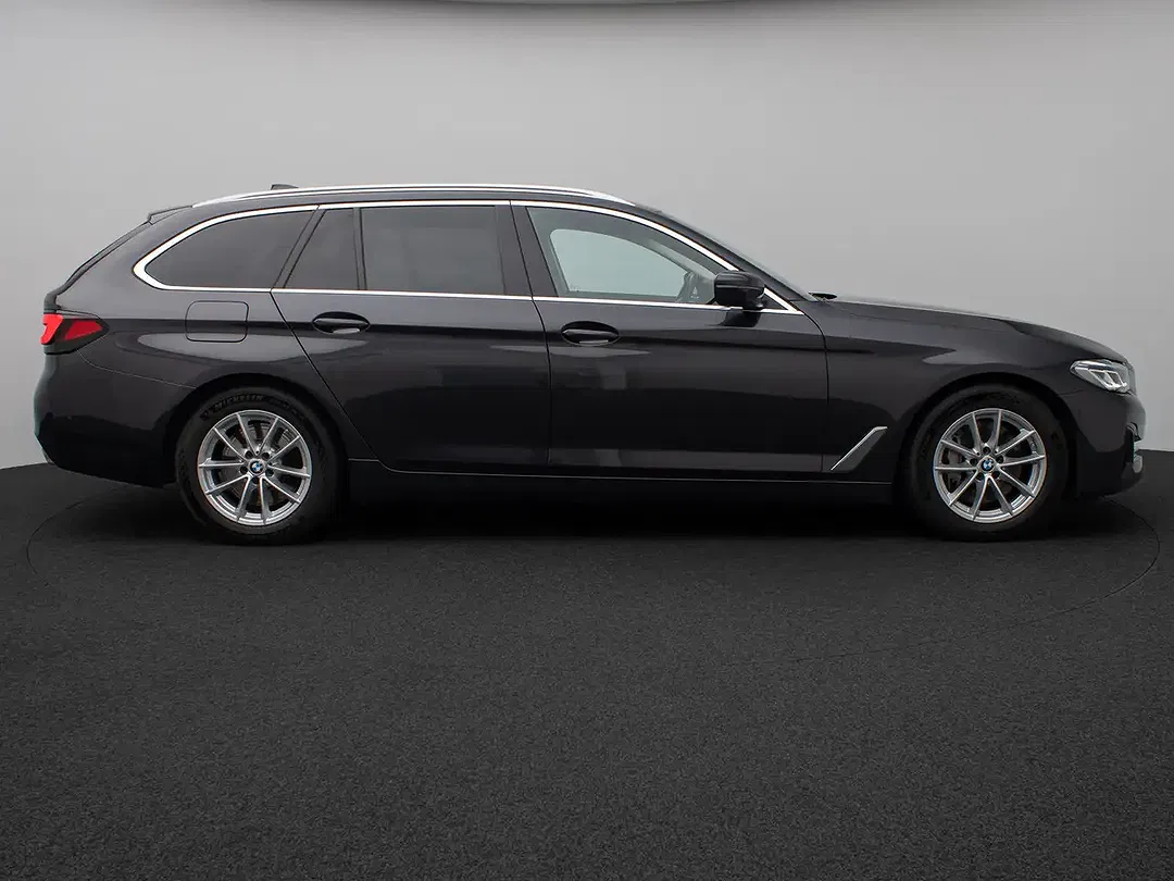 BMW 530 Sport - Thumbnail 4