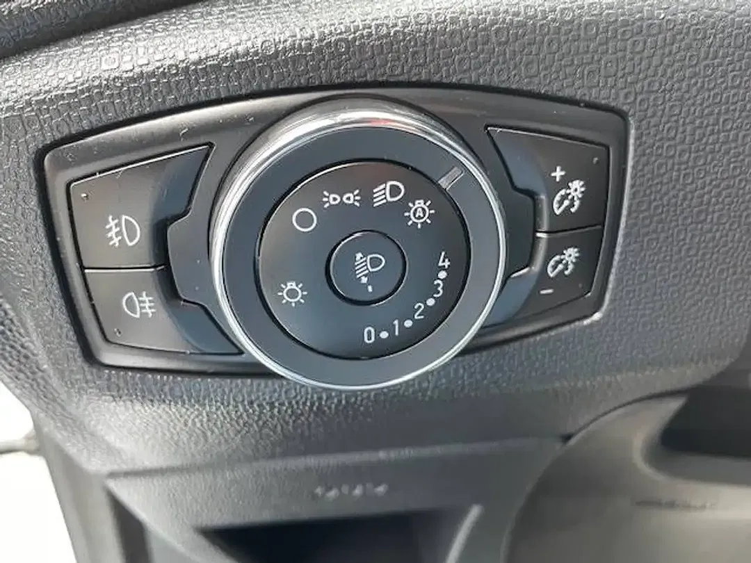 Ford EcoSport ST-Line - Thumbnail 8