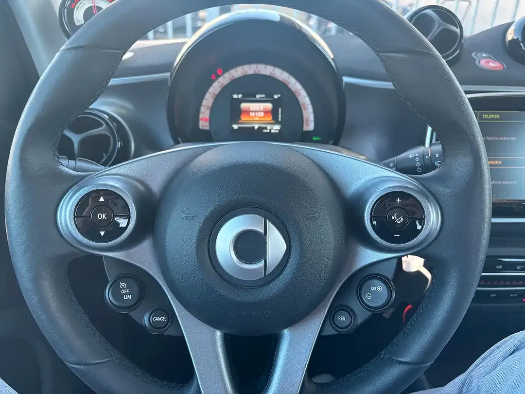 smart forTwo - Thumbnail 12