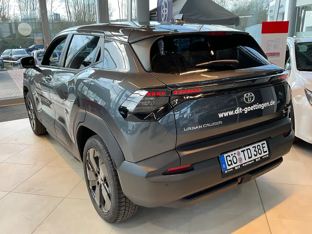Toyota Urban Cruiser Lounge - Thumbnail 7