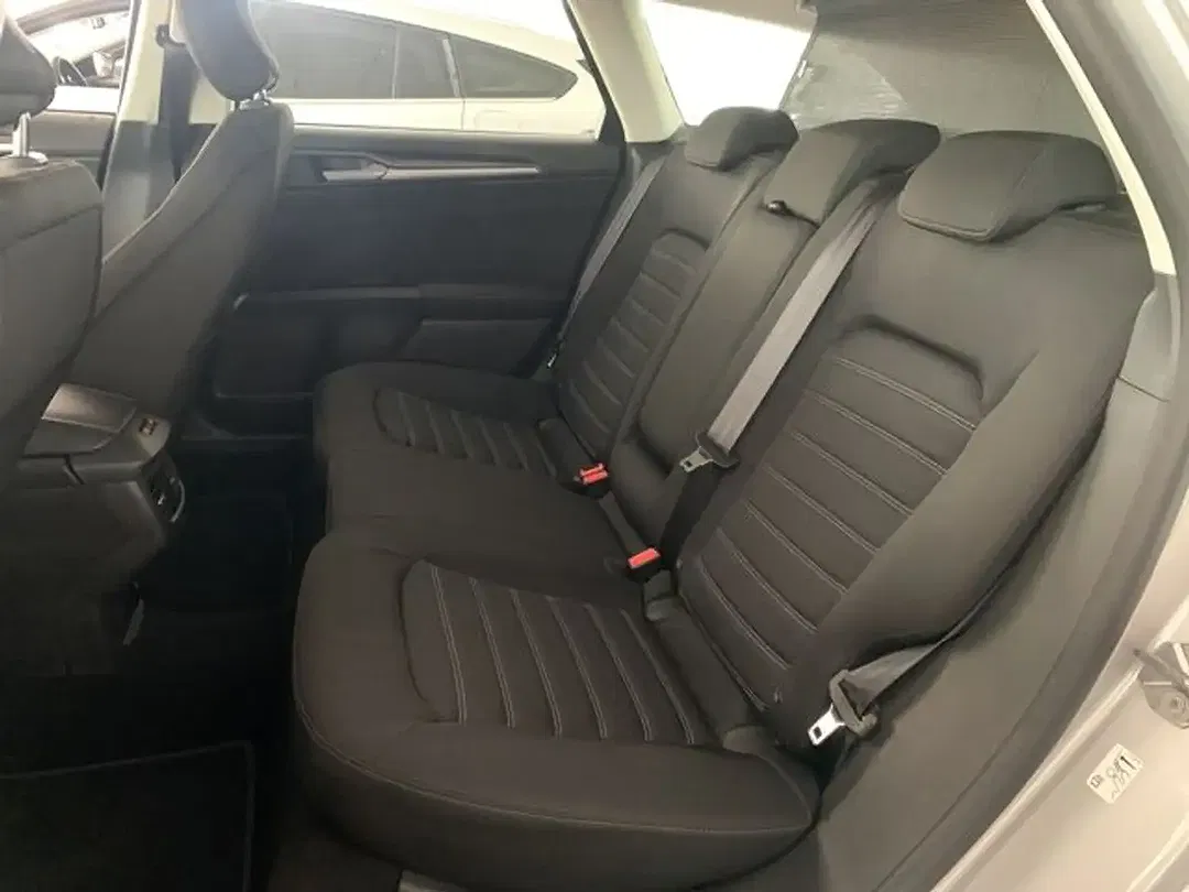 Ford Mondeo 2.0 TDCi - foto 15