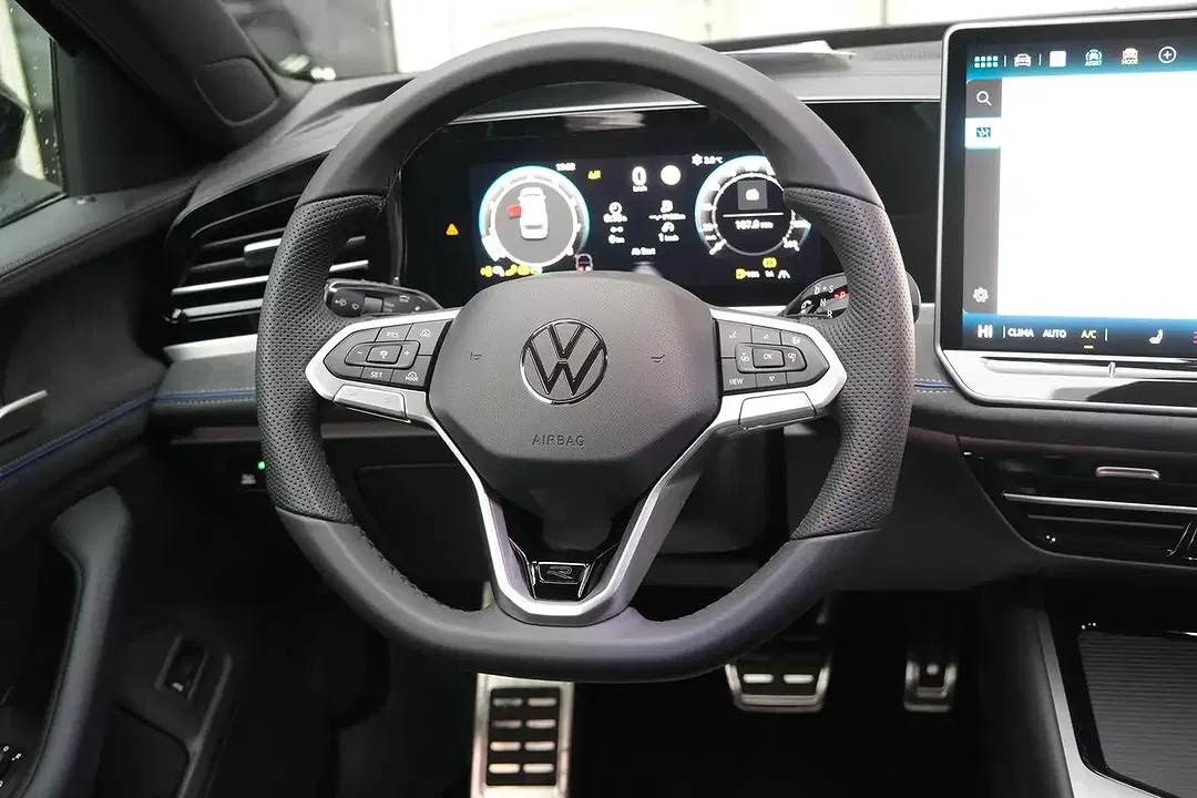 Volkswagen Passat Variant 2.0 TDI DSG 4Motion R-Line Pro - Thumbnail 11