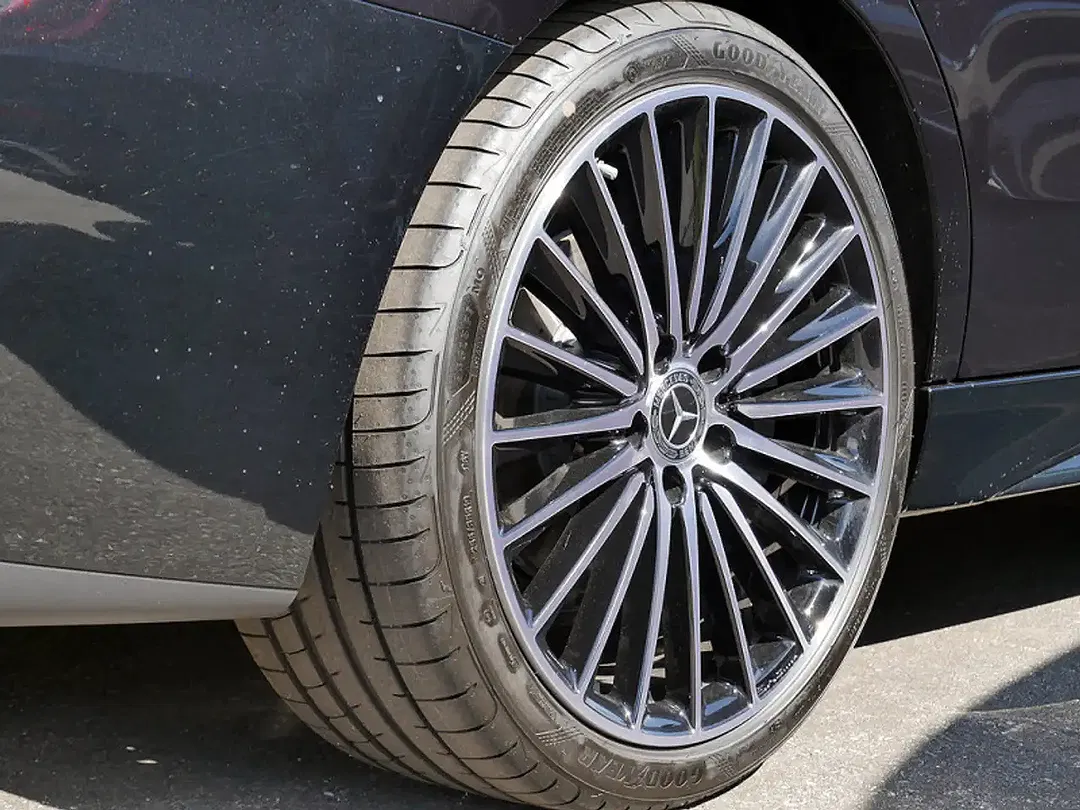 Mercedes-Benz C 200 AMG - Thumbnail 9