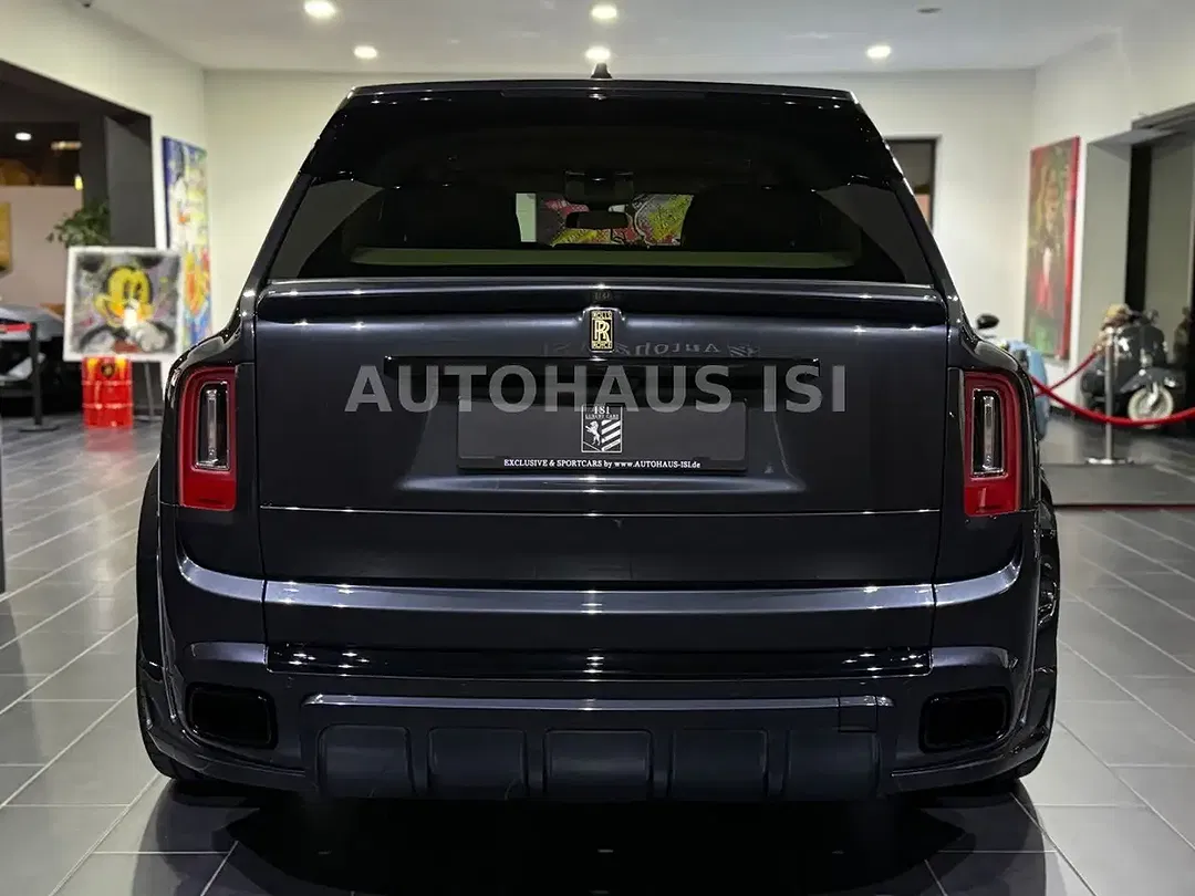 Rolls-Royce Cullinan - Thumbnail 6