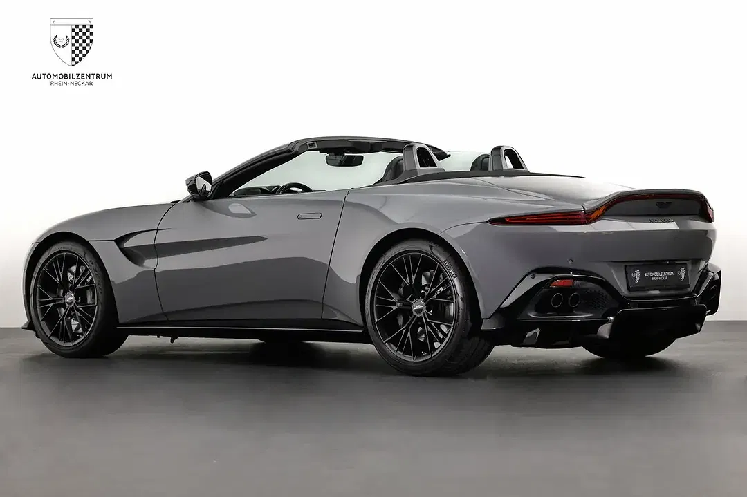 Aston Martin Vantage V8 Roadster - Thumbnail 5