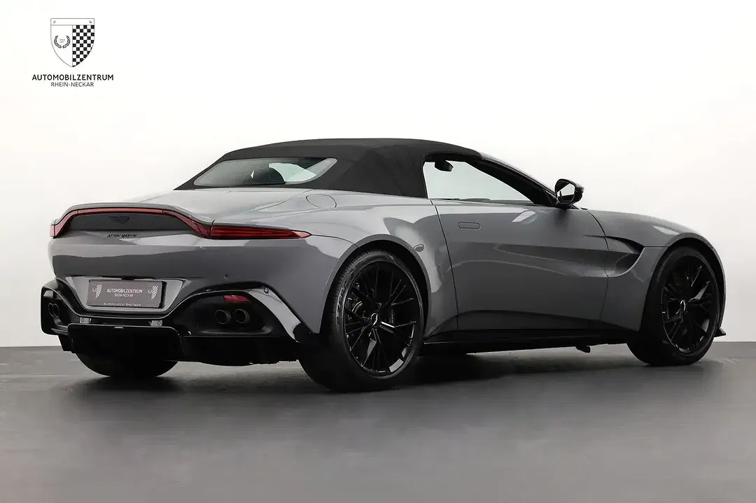 Aston Martin Vantage V8 Roadster - Thumbnail 7