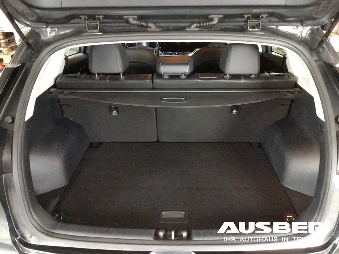 Kia Niro - Thumbnail 13