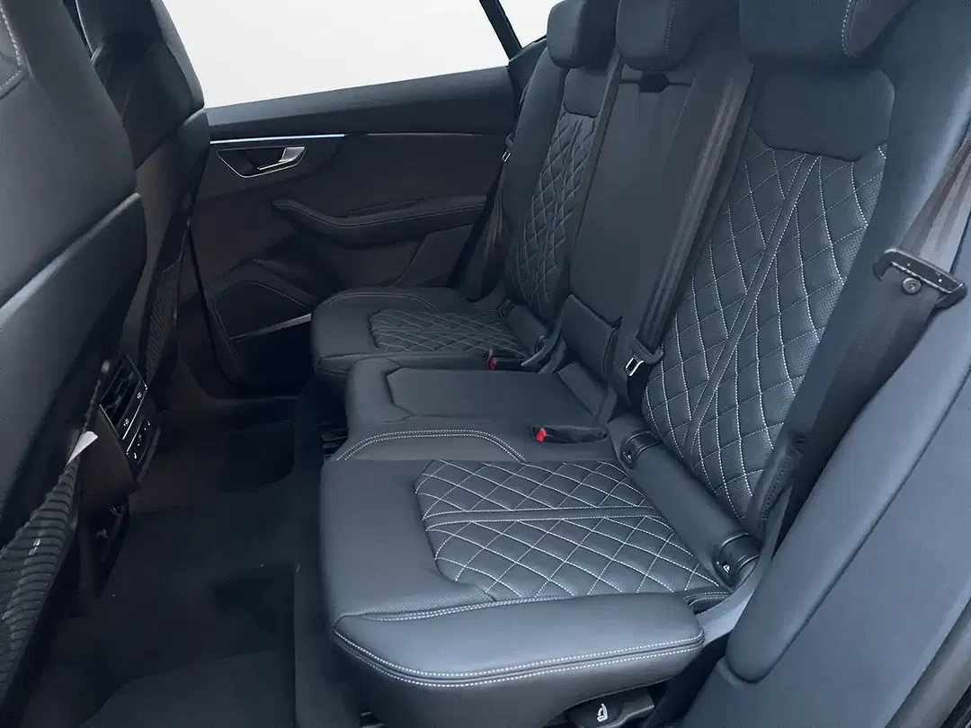 Audi Q8 TFSI e tiptronic quattro S line - Thumbnail 10