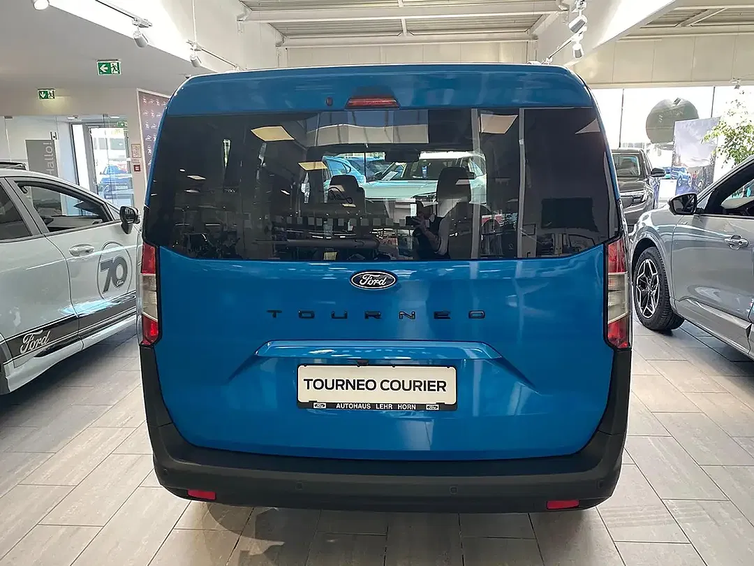 Ford Tourneo Courier 1.0 EcoBoost Titanium - Thumbnail 10