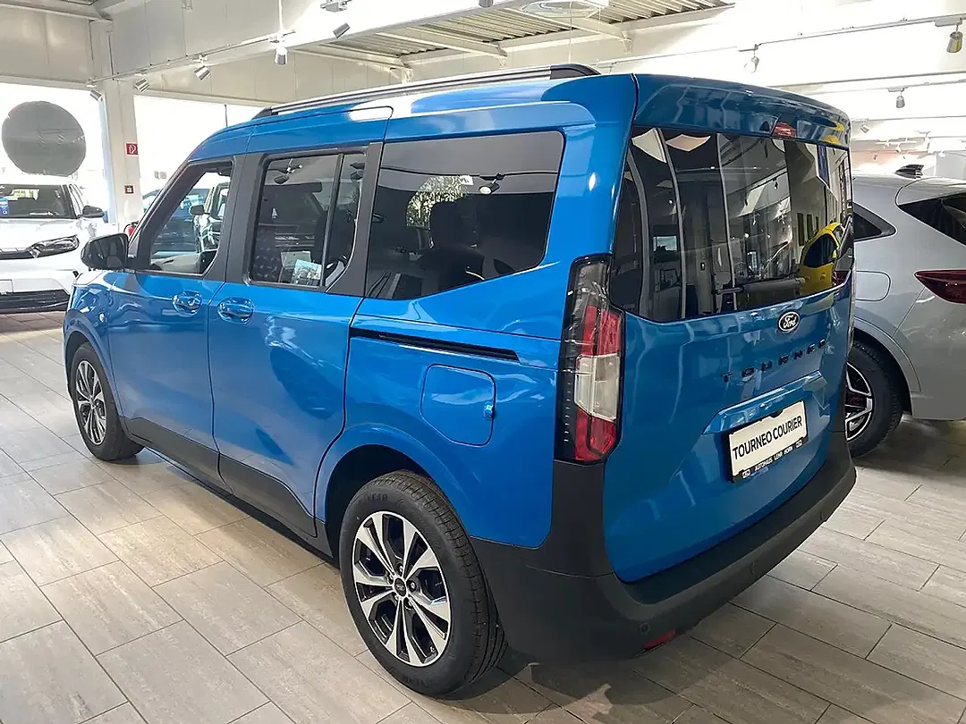 Ford Tourneo Courier 1.0 EcoBoost Titanium - Thumbnail 9