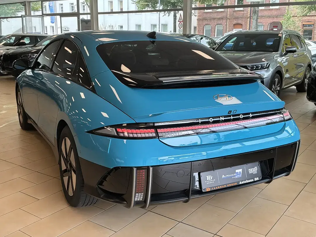 Hyundai IONIQ 6 UNIQ - Thumbnail 6