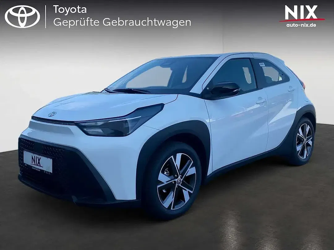 Toyota Aygo X 1.5 Hybrid Active - foto 1