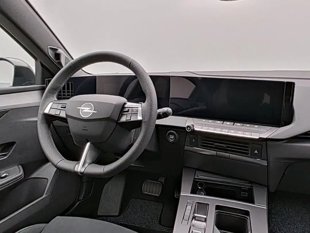 Opel Astra PHEV Ultimate - Thumbnail 11