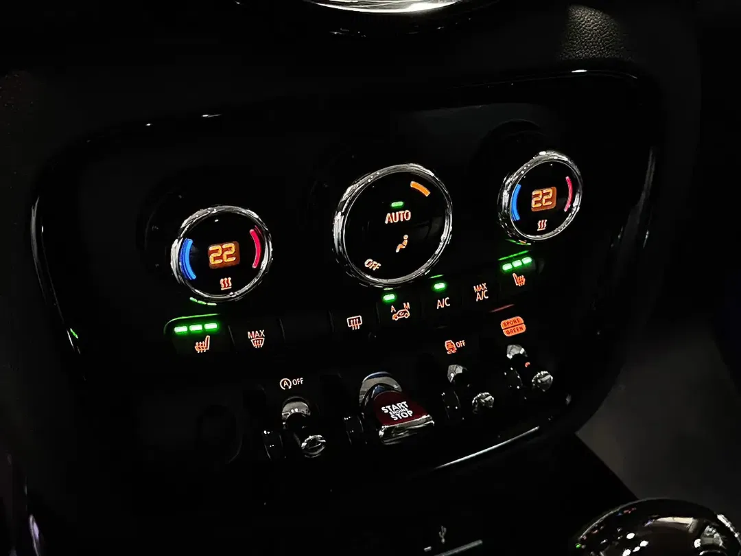 MINI Cooper Clubman 1.5 AUT - Thumbnail 8