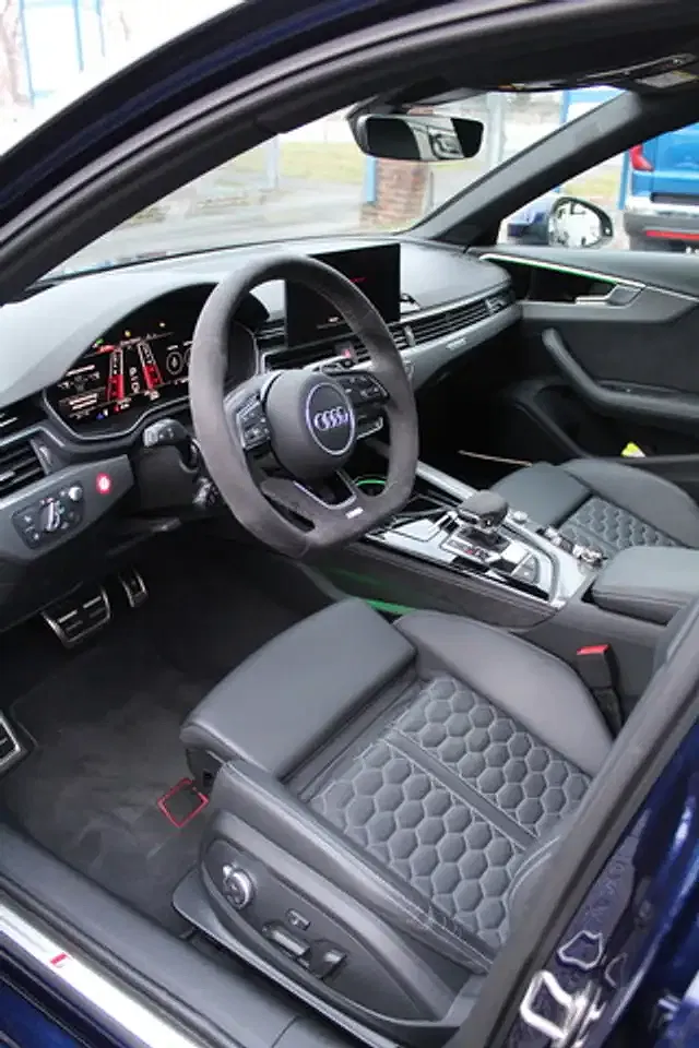 Audi RS4 Matrix LED Avant - Thumbnail 4