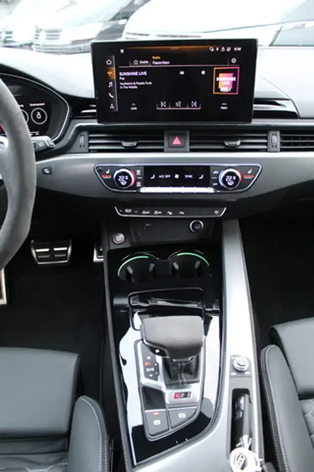 Audi RS4 Matrix LED Avant - Thumbnail 6