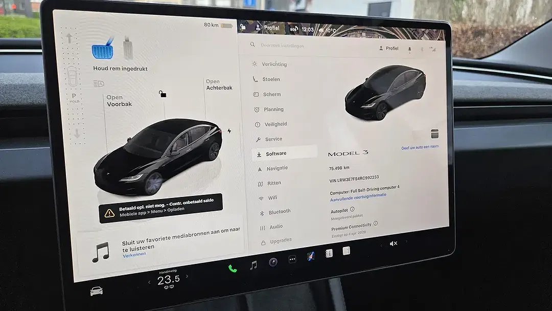Tesla Model 3 RWD Highland - Thumbnail 13