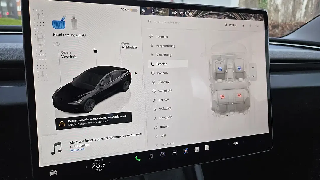 Tesla Model 3 RWD Highland - Thumbnail 14
