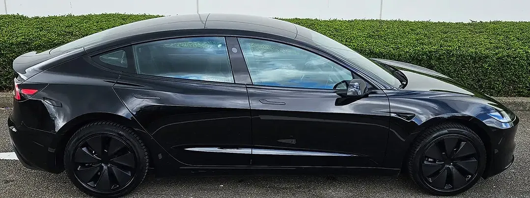 Tesla Model 3 RWD Highland - Thumbnail 6