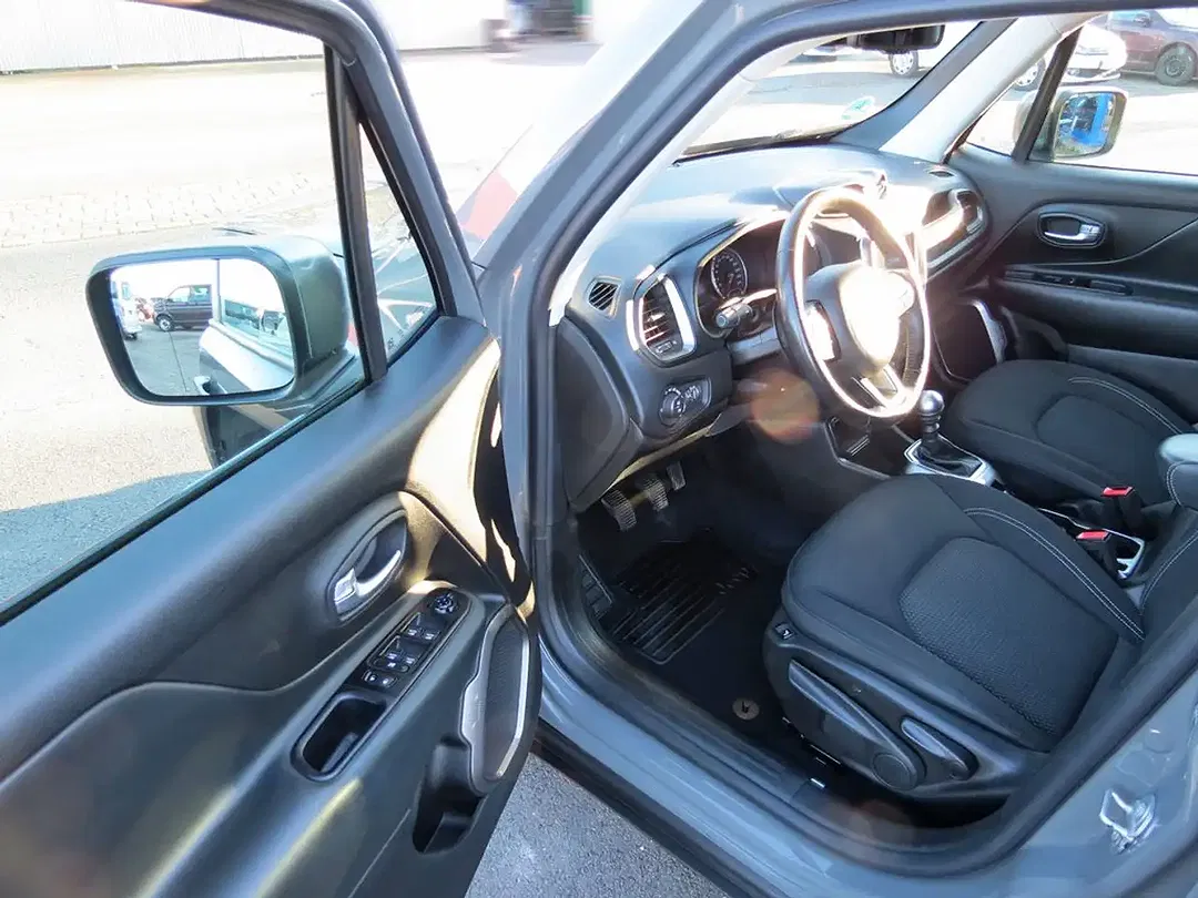 Jeep Renegade Limited - Thumbnail 7