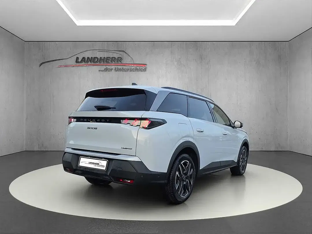 Peugeot 5008 MHEV Allure - Thumbnail 3